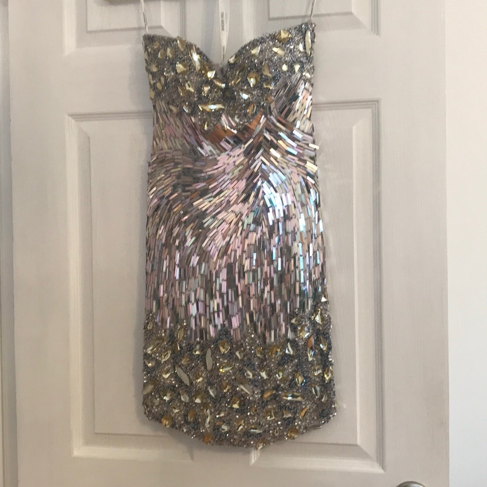 Sherri Hill short silver sequin dress in size 0